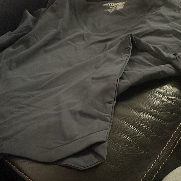 Greys Anatomy scrub Top - Picture 5 of 5